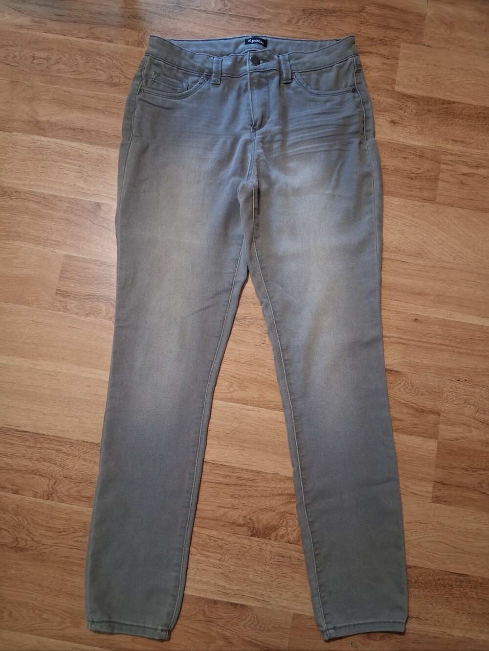 d. jeans Women's Slim Skinny Jeans in Grey